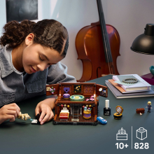                             LEGO® Wednesday 76785 Věc a jeho byt                        